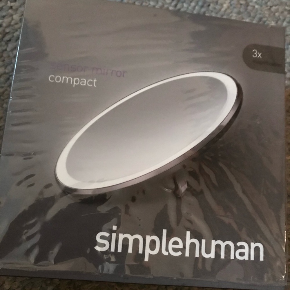 Simplehuman Compact Sensor Mirror in Silver